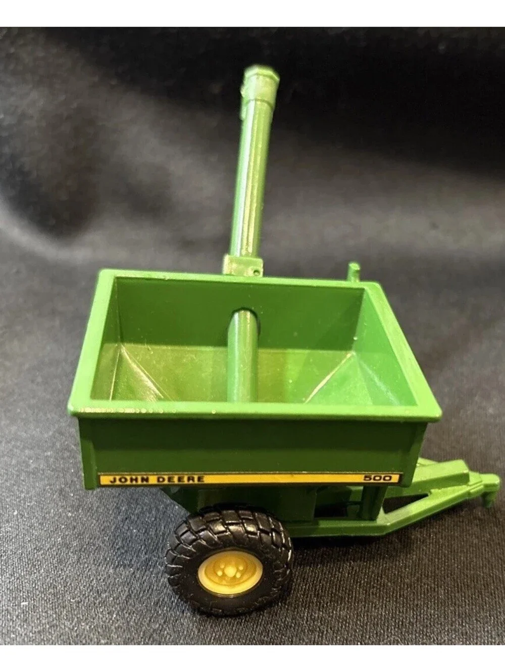 1/64 Ertl John Deere Gravity Feed Wagon Grain Cart Farm Toy Tractor Implement